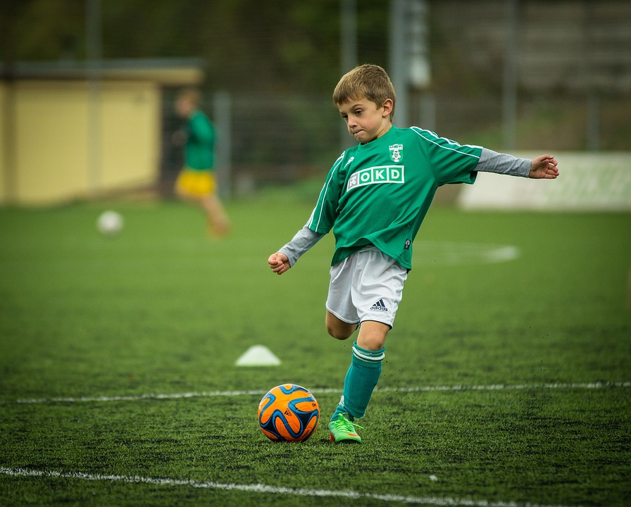 Sport je pro děti nutný.